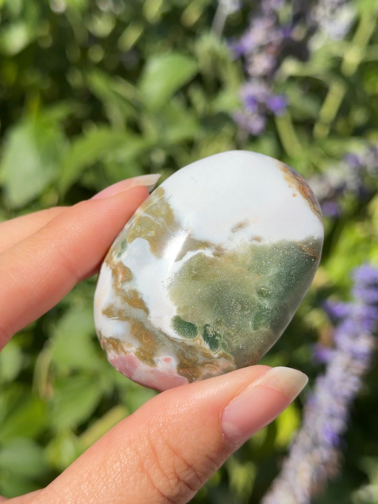 
                  
                    Ocean Jasper Palm Stone
                  
                