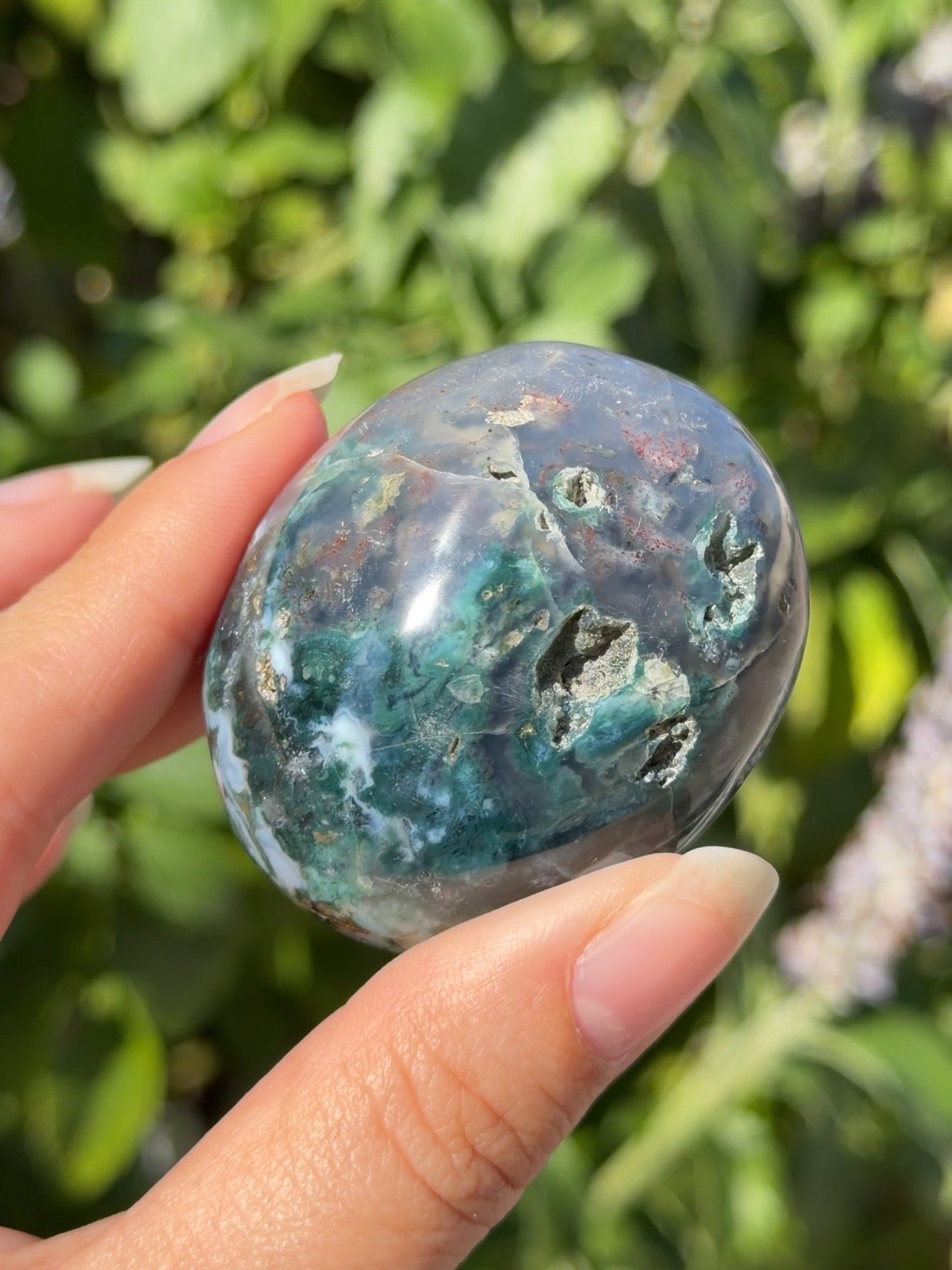 
                  
                    Ocean Jasper Palm Stone
                  
                