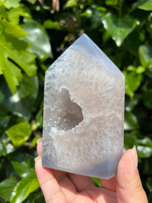 Agate Druzy Tower